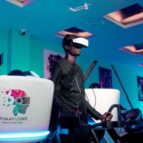 VR GALAXY LOUNGE