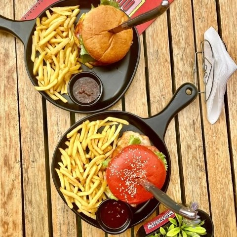 Brown's Food
