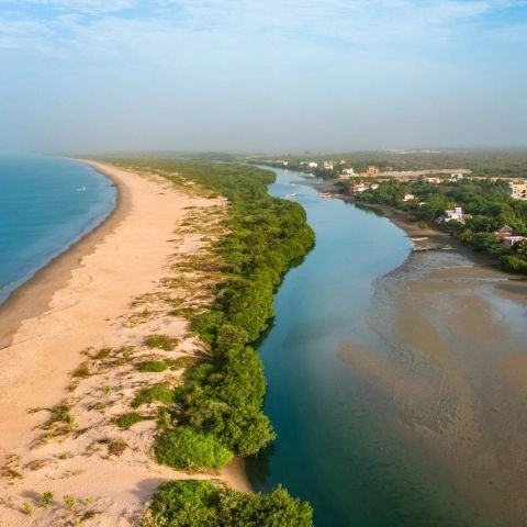 Plage de Mbodiène