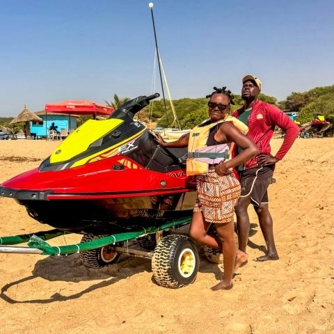 Somone Évasion Jet Ski