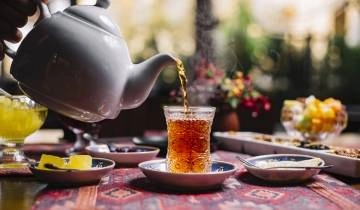 Ataya : Histoire, tradition et recette du Thé Sénégalais