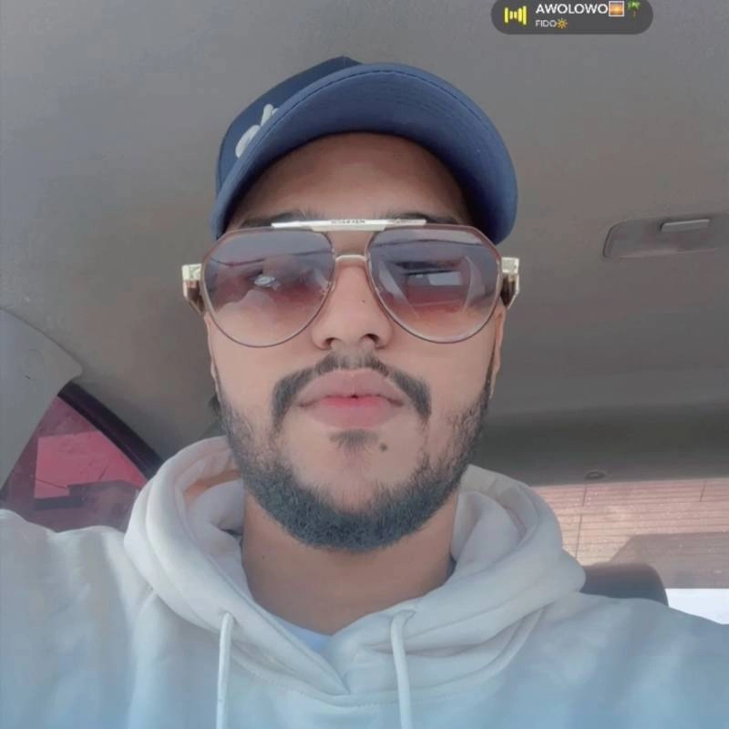 Photo de profil de user_692441305ac38