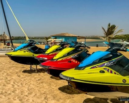 Somone Évasion Jet Ski